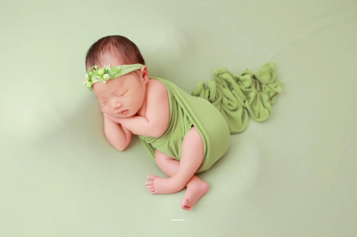 广州代怀试管生子怀孕初期肚子胀气难受